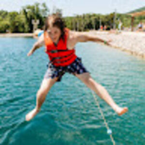 Meet your Posher, Reese